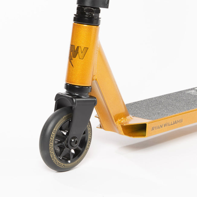 Ryan Williams Complete Scooter 2025 - Junior - Gold / Black