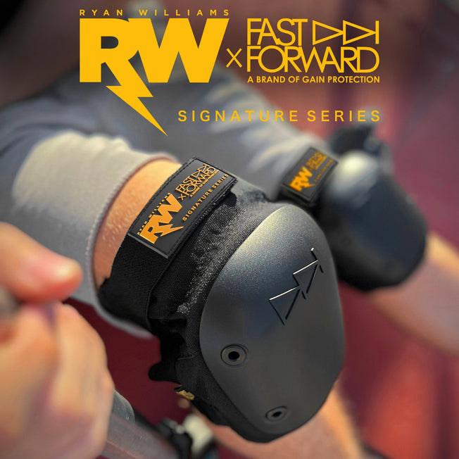 RW x Fast Forward Signature Knee Pads - Black